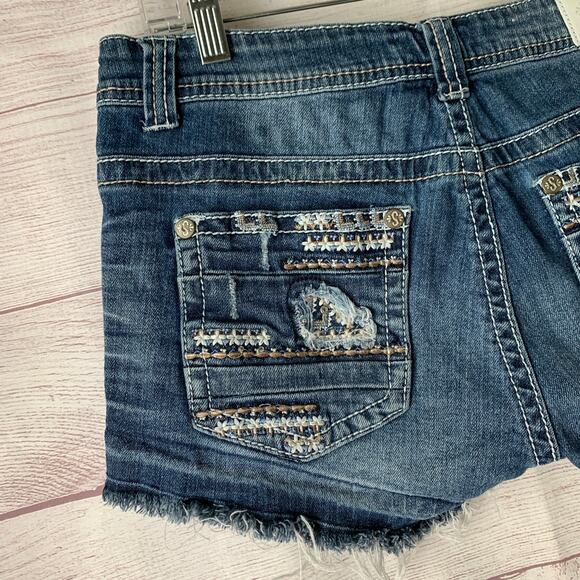 Shyanne Distressed Denim Jean Shorts Cutoffs Embroidered Jewel Detail Size 30 - Picture 6 of 16